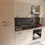 Francesca A Apartman *