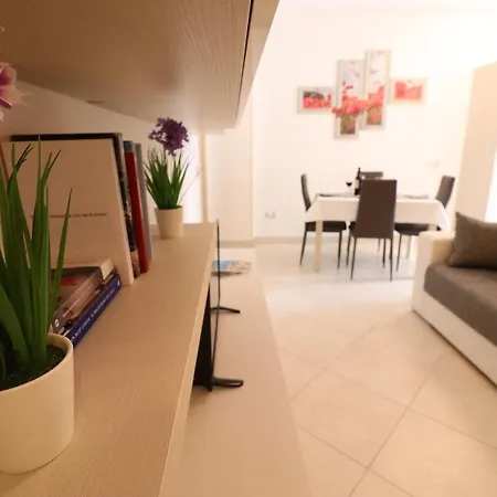 Francesca A Apartment